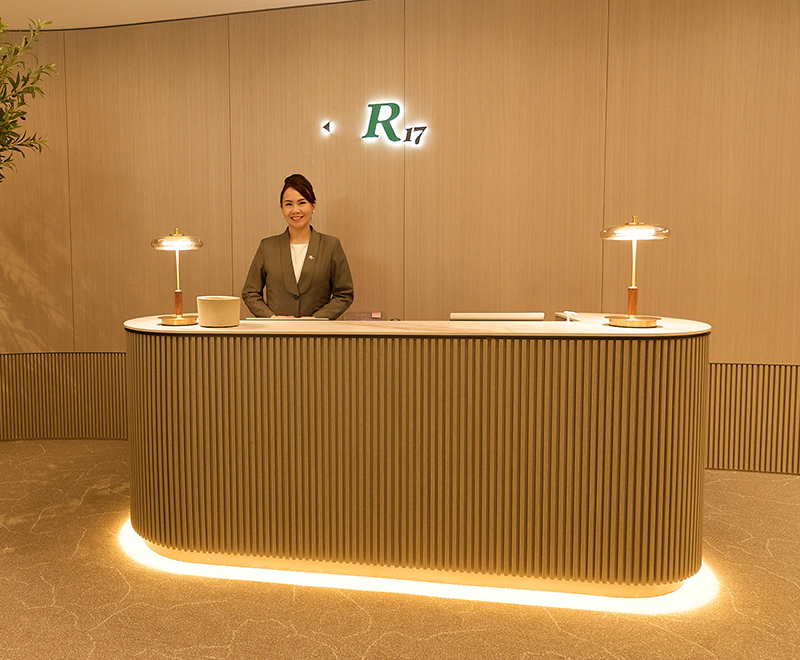 R17