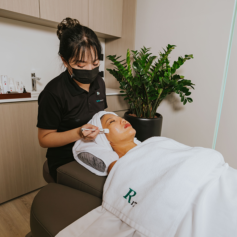 Lift, Restore & Glow with Dr. Levy Signature Facial with Skin Analysis Check